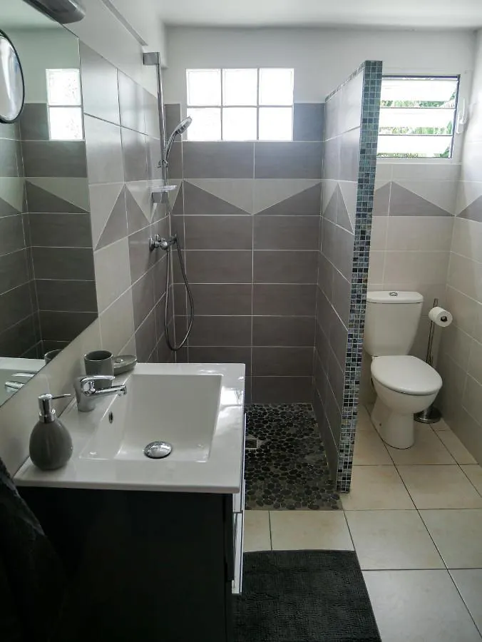 Lejlighed Studio Proche De La Soufriere Saint-Claude